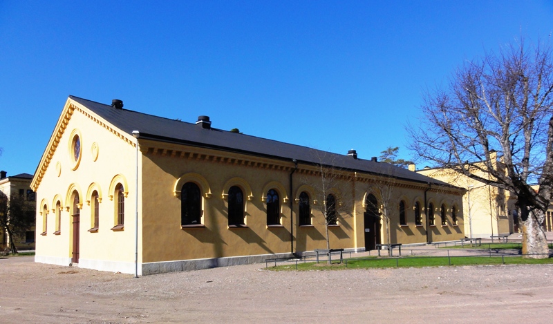 Hopphallen, Karlsborg