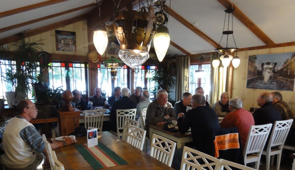 Nymans Café
